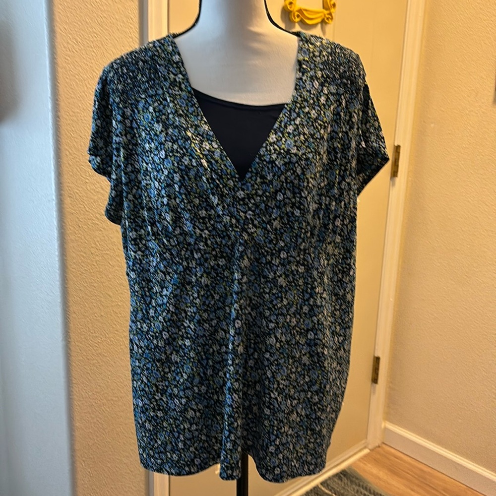 Women’s blouse